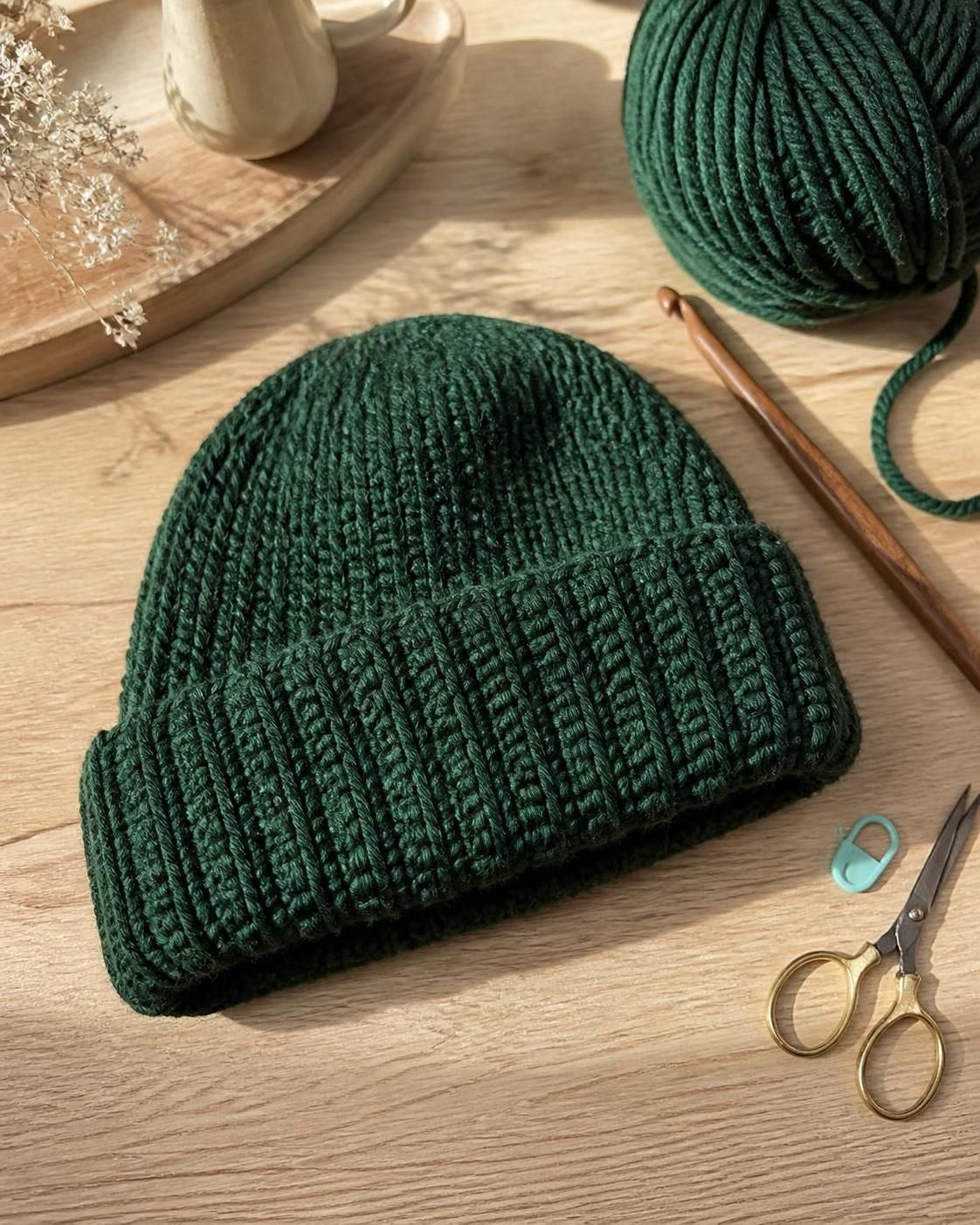 découvrez notre patron gratuit et super facile pour réaliser un bonnet au crochet. parfait pour les débutants et les passionnés de diy !